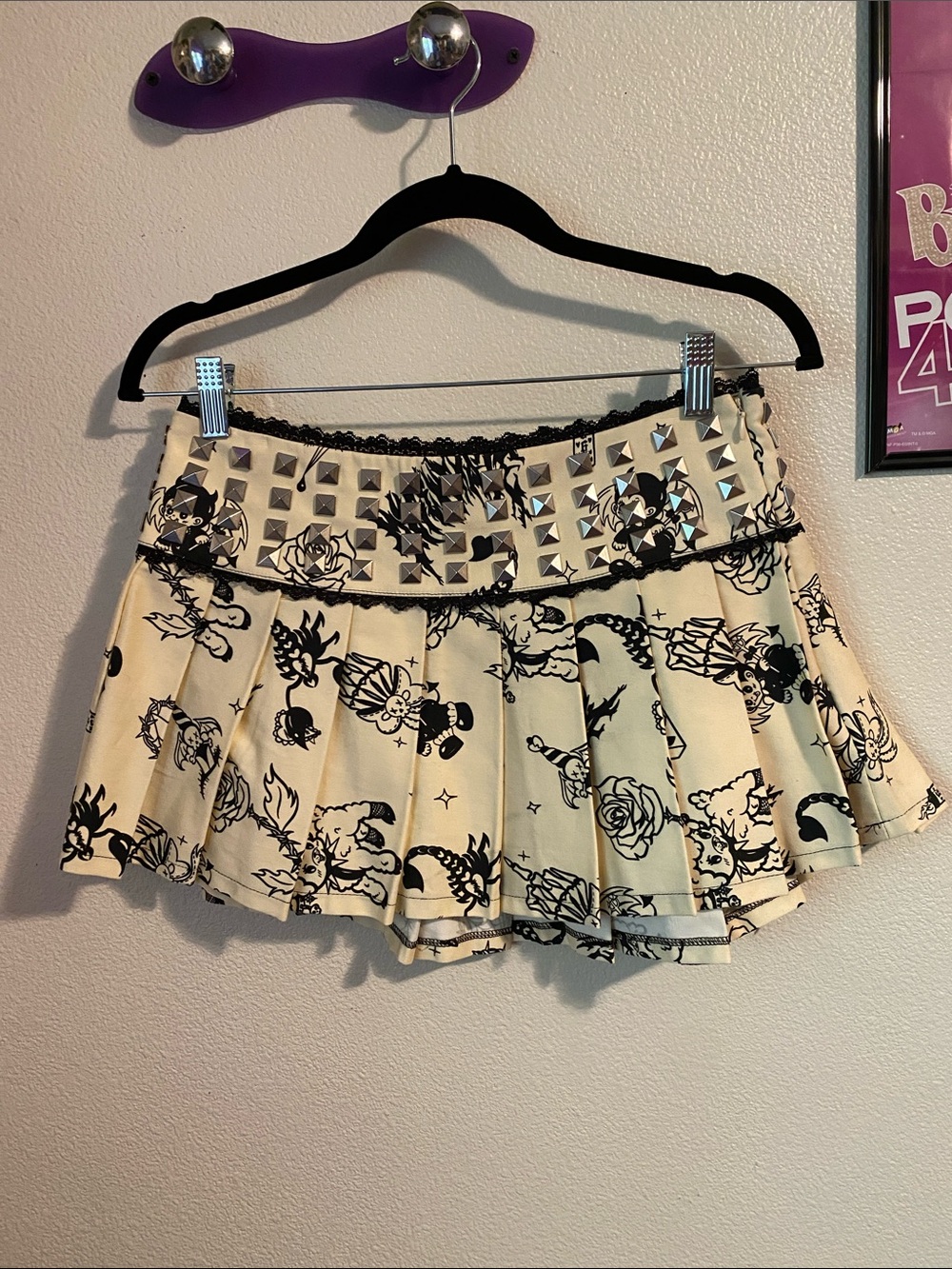 Current Mood Cream Mini Skirt with Flash Tattoo Graphic Print & Studded Waist